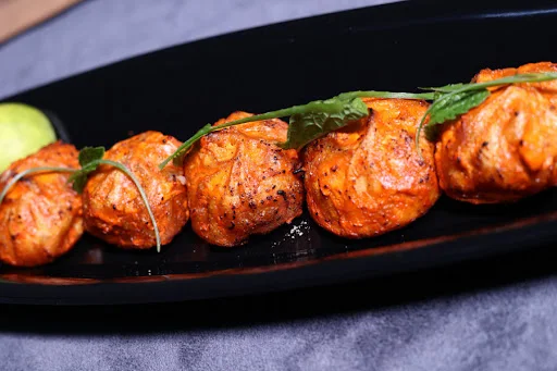 Himalayan Veg Tandoori Momos [ 8 Pieces ]