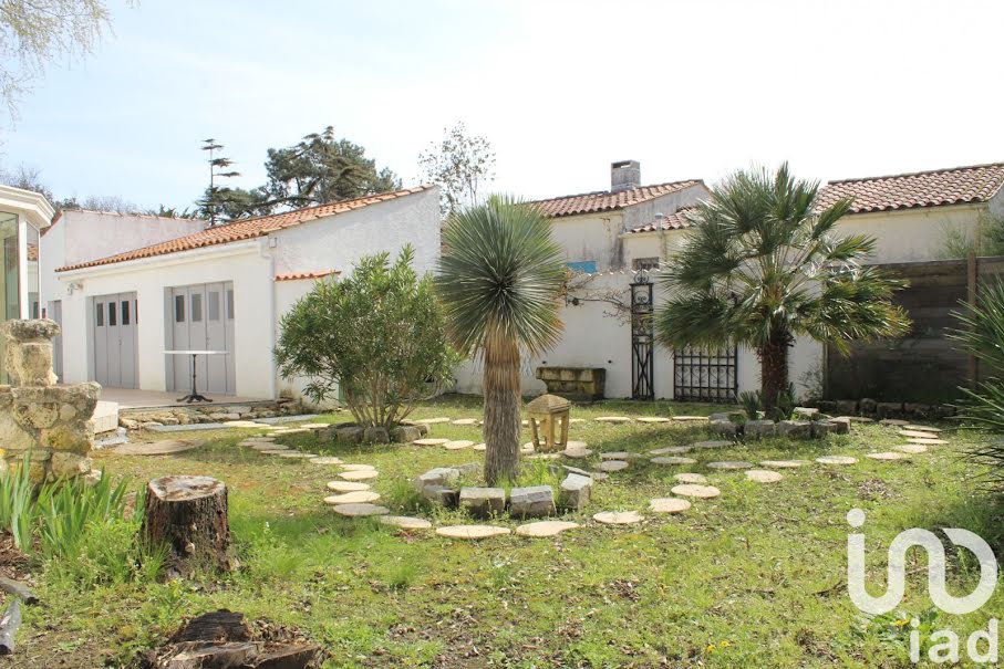 Vente maison 4 pièces 122 m² à Dolus-d'Oléron (17550), 400 000 €