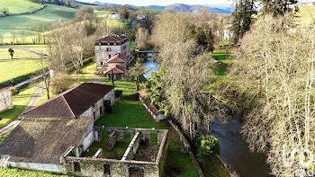 château à Saint-Palais (64)