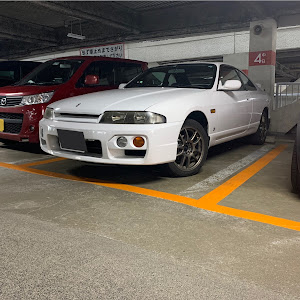 スカイライン ENR33