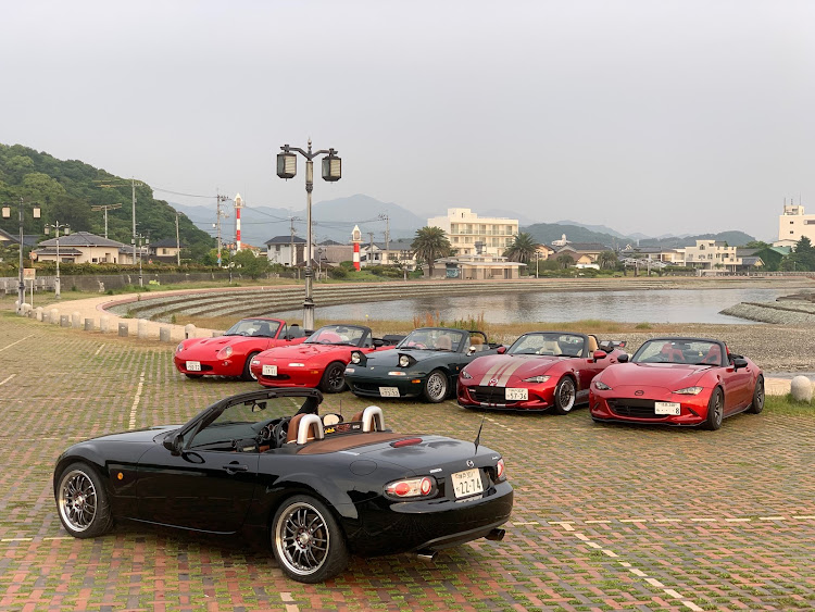 ロードスターの斜め45度後方の美学・斜め45度の美学・NCロードスター20周年・梅雨明けに関するカスタム事例の投稿画像11枚目