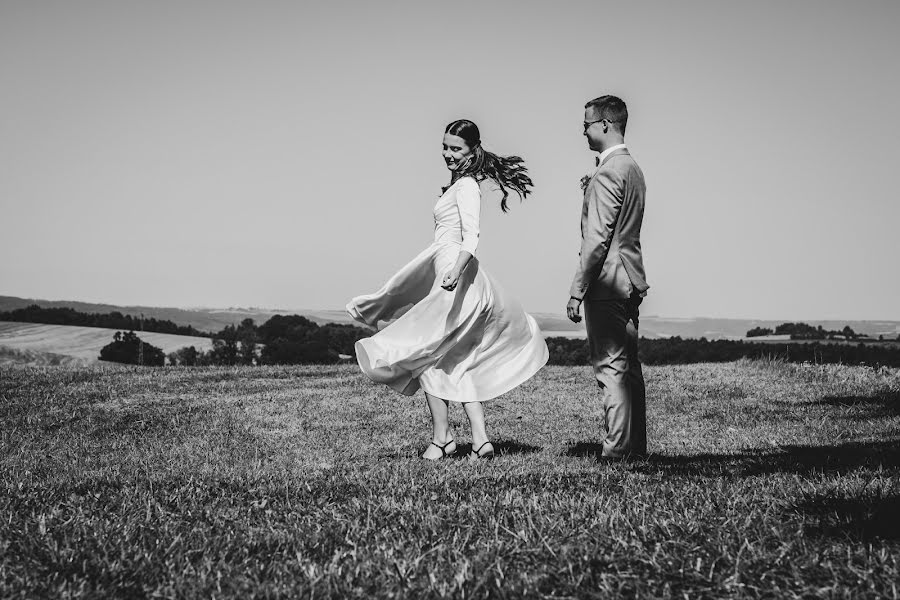 Fotógrafo de casamento Veronika Kameníková (veronikafoto). Foto de 14 de novembro 2021