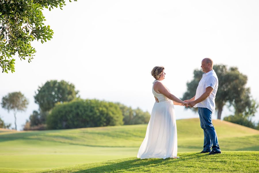 結婚式の写真家Vadim Ermakov (cyprus)。2018 9月21日の写真