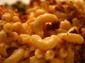 Hearty Healthy Mac and Cheese