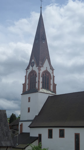 Kirche Mittelschefflenz