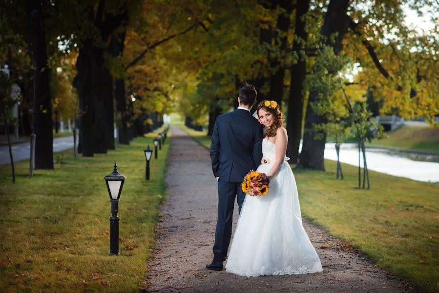 Fotografo di matrimoni Svetlana Carkova (tsarkovy). Foto del 26 dicembre 2015