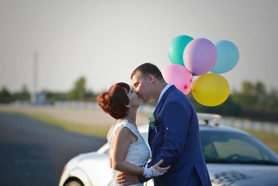 Fotógrafo de casamento Éva Vámos (vamosevafoto). Foto de 25 de fevereiro 2019