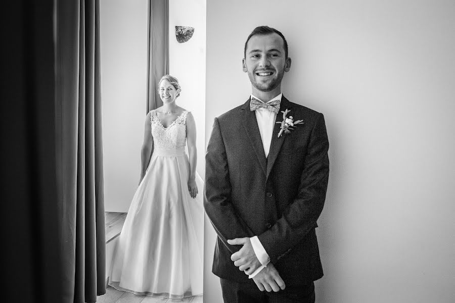 Wedding photographer Cedric Robineau (lemiroirdimages). Photo of 27 January 2023
