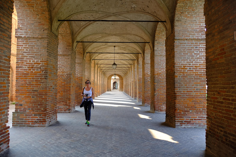 Passeggiata al coperto di leorol