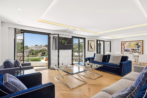 vente Maison de luxe à Cannes (06400) avec piscine et terrasse