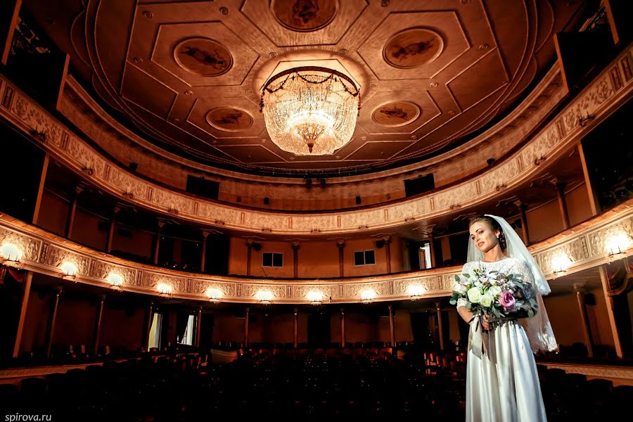 Fotógrafo de bodas Yuliya Spirova (spiro). Foto del 16 de noviembre 2016