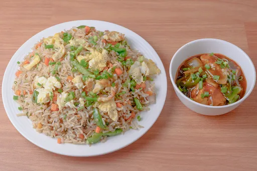 Egg Fried Rice With Chilli Chicken [4 Pieces]