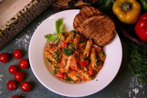 Chicken Penne Arrabiata Pasta