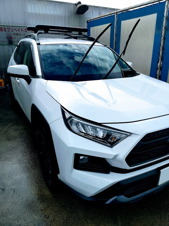 RAV4のスノーボード・高鷲スノーパーク・今年最後の洗車・今年もあとわずかに関するカスタム事例の投稿画像1枚目