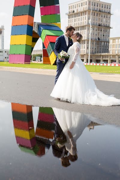 Fotograf ślubny Aurélie Larose (studiolarose). Zdjęcie z 17 października 2019