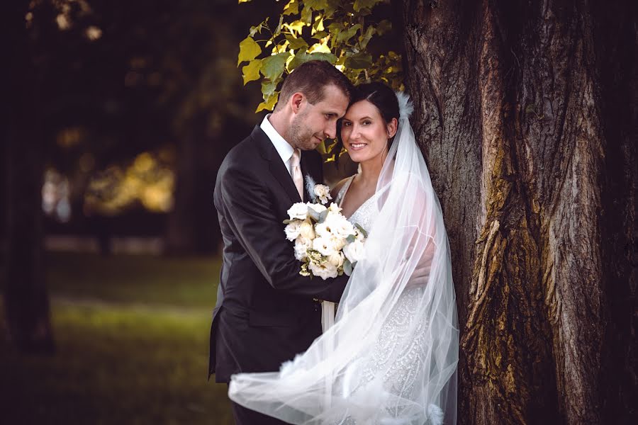 Fotografo di matrimoni Kateřina Nevřelová (nevrelova). Foto del 10 novembre 2021