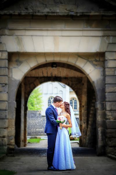 Fotógrafo de casamento Alyona Pottier-Kramarenko (alyonapf). Foto de 12 de junho 2017