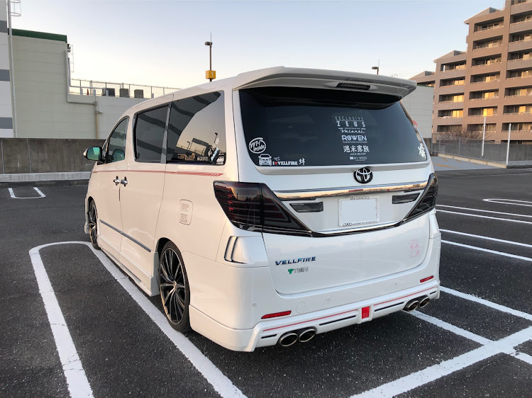 ヴェルファイアの一人撮影会・愛車撮影・週末家族に関するカスタム事例の投稿画像2枚目