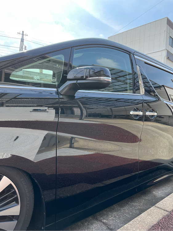 アルファードの洗車・全下げでも高い・ドアミラーガーニッシュに関するカスタム事例の投稿画像3枚目