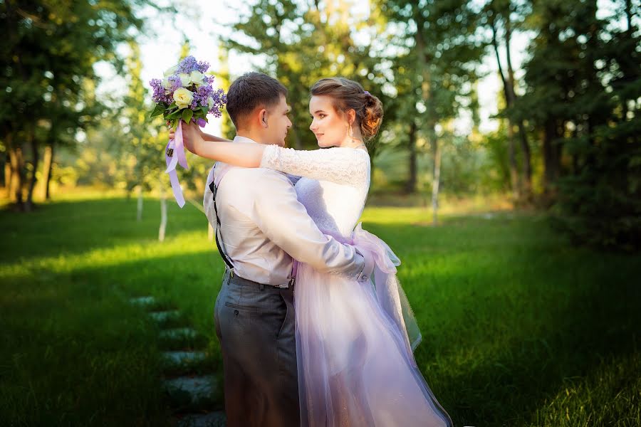 Fotógrafo de casamento Oksana Rubleva (baks). Foto de 12 de novembro 2018