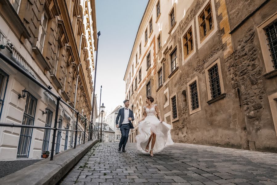 Nhiếp ảnh gia ảnh cưới Iryna Murselovic (ireen). Ảnh của 17 tháng 5 2020