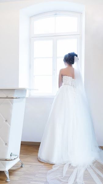 Fotografo di matrimoni Anne Coersmeier (annecoersmeier). Foto del 6 aprile 2019