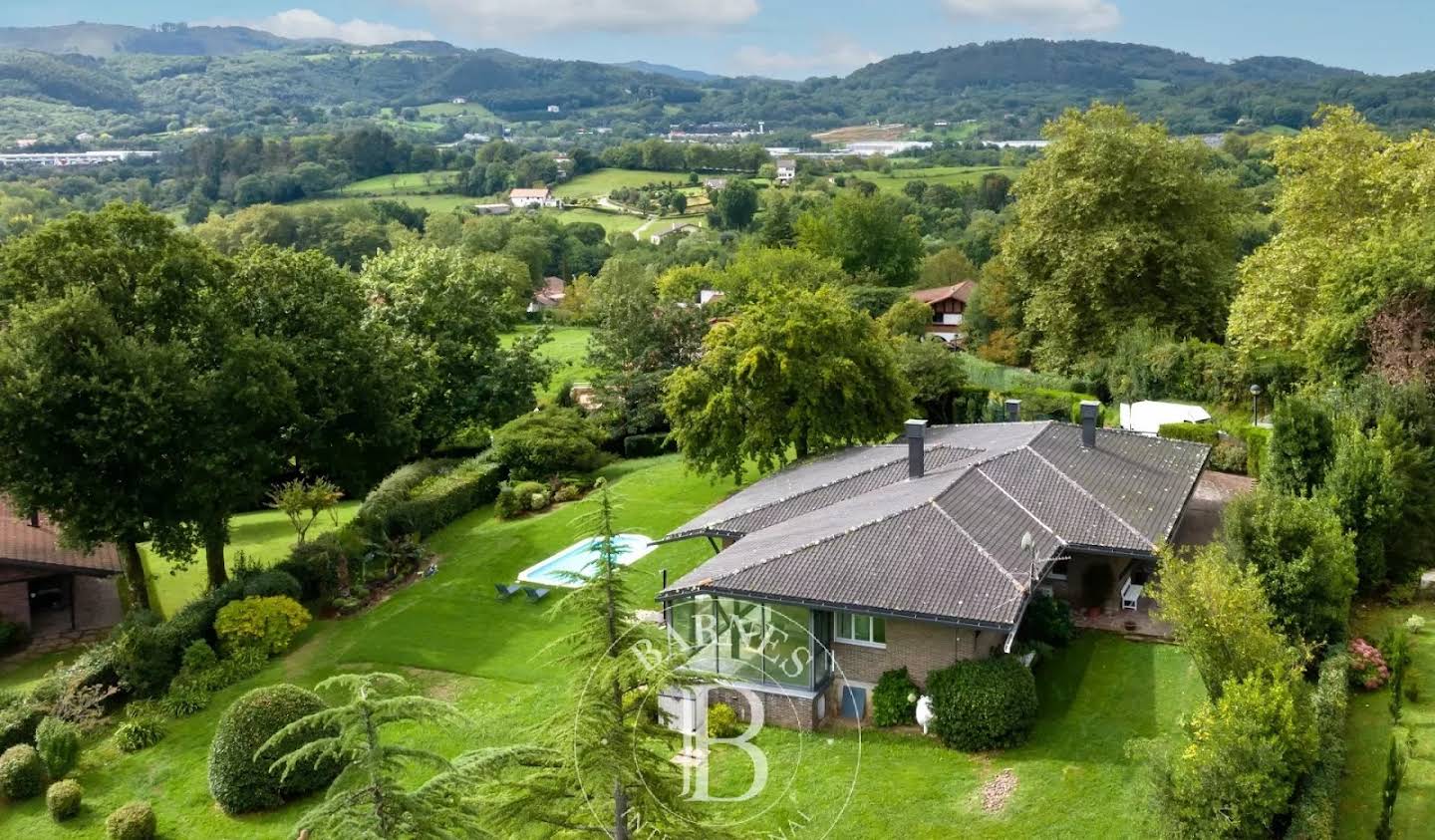 Villa avec piscine et terrasse Hondarribia