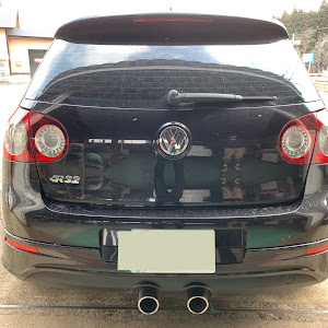 ゴルフ R32