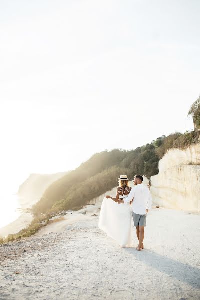 Fotografo di matrimoni Ekaterina Krasnova (katekrasnova). Foto del 15 dicembre 2019