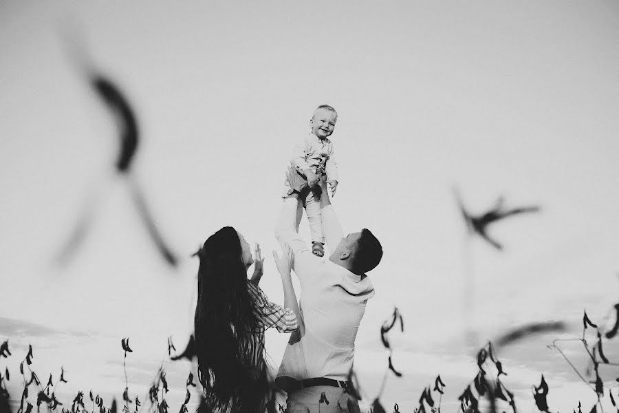 Fotografo di matrimoni Viktoriya Yanushevich (vikayanuahevych). Foto del 9 ottobre 2018