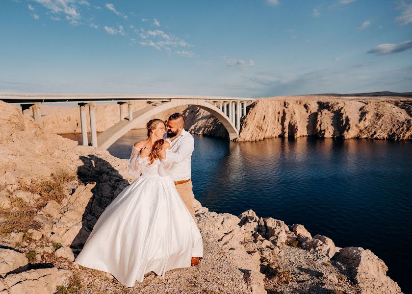 Hochzeitsfotograf Jan Dikovský (jandikovsky). Foto vom 22. Juli 2022