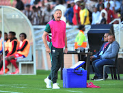 Questions have arised whether Bafana Bafana coach Stuart Baxter is still the right man to take the South African senior men's team forward. 