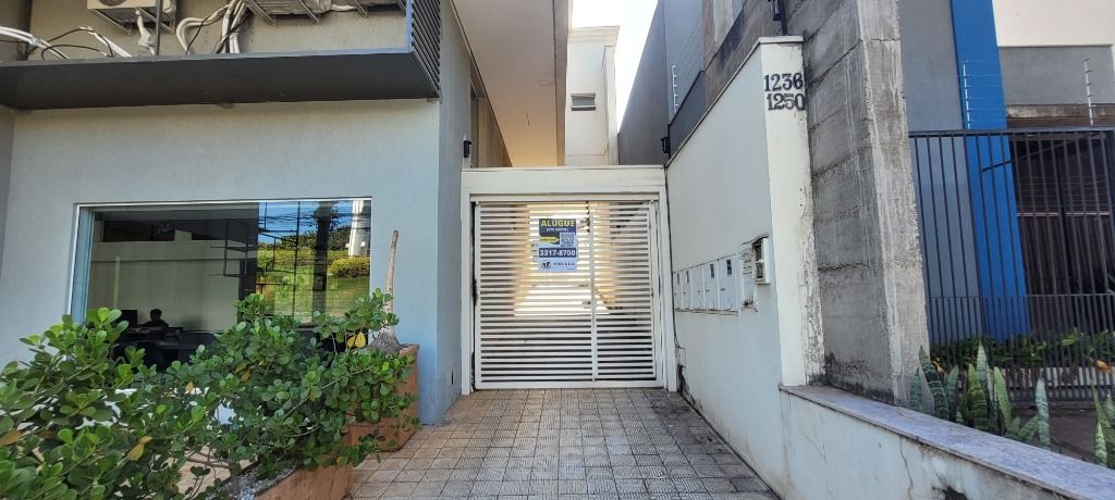 Casa com 2 dormitórios para alugar, 123 m² por R$ 1.168,97/mês - Santa Maria - Uberaba/MG