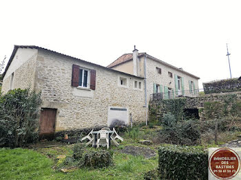 maison à Saint-Martin-du-Puy (33)