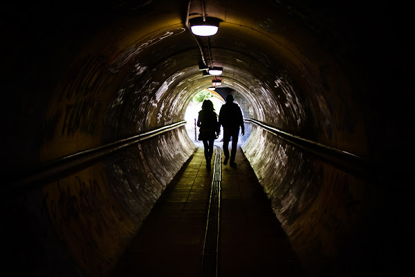 Siamo fuori dal tunnel? di E l i s a E n n E