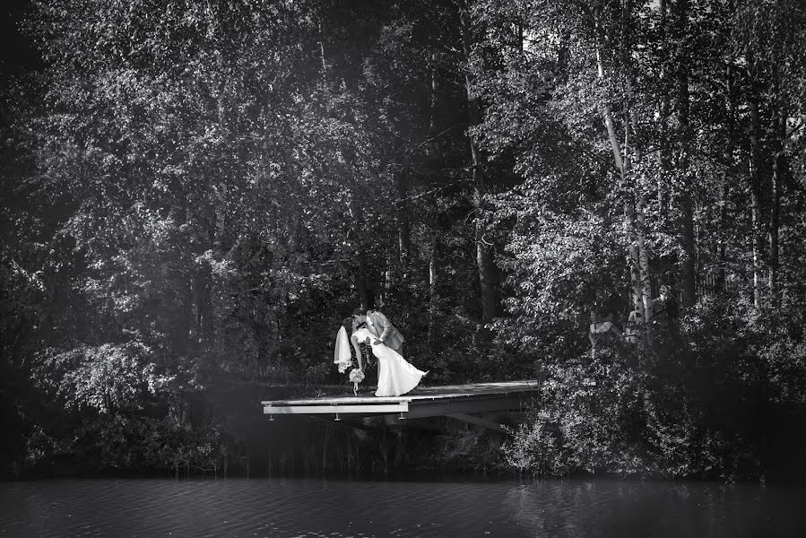 Fotógrafo de bodas Darya Miroshnikova (akta). Foto del 12 de octubre 2015