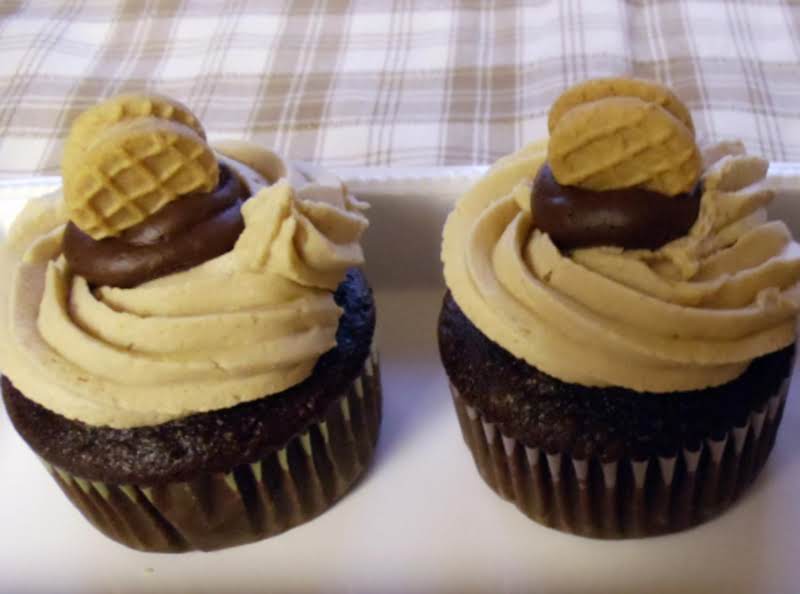 Nutter Butter And Chocolate Overload Cupcakes