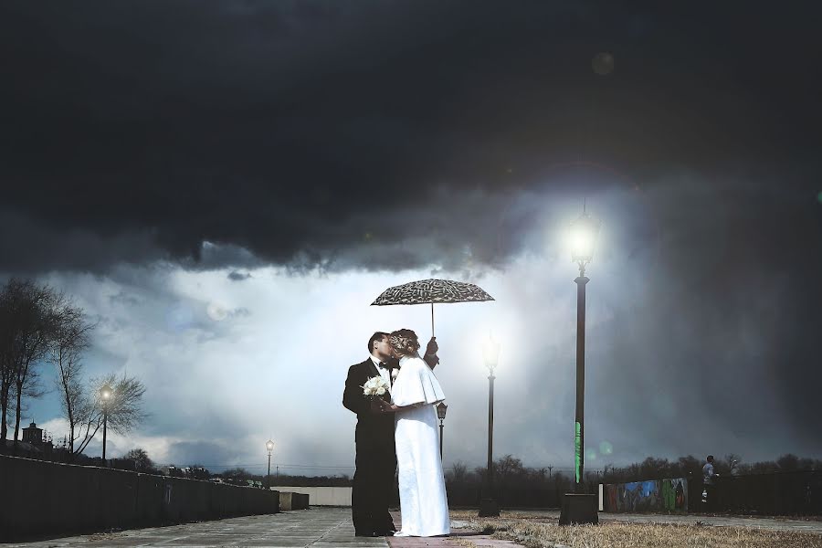 Wedding photographer Denis Marinchenko (denismarinchenko). Photo of 30 May 2015