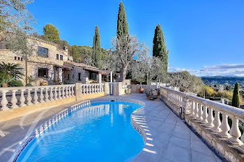 maison à La Colle-sur-Loup (06)