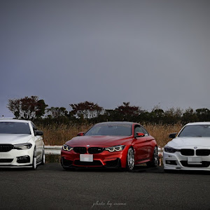 M4 クーペ F82