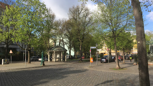 Hip und Historisch. Richardplatz Berlin Neukölln. in Berlin