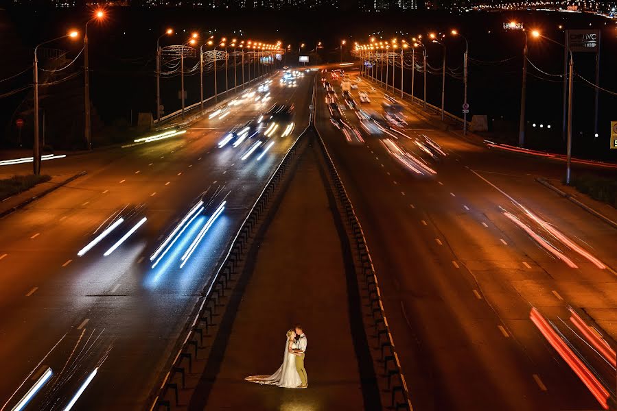 Fotografo di matrimoni Tikhomirov Evgeniy (tihomirov). Foto del 26 dicembre 2016