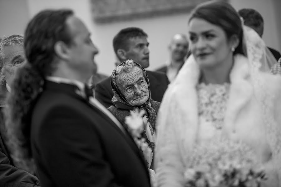 Fotógrafo de casamento Attila Tar (attila). Foto de 30 de abril 2017