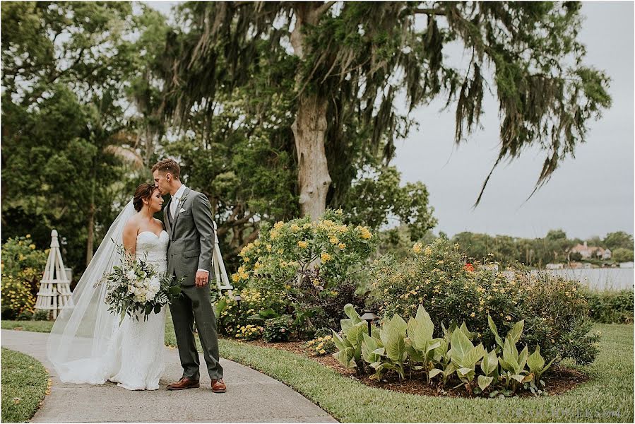 Fotógrafo de casamento Lora Rodgers (lorarodgers). Foto de 9 de março 2020