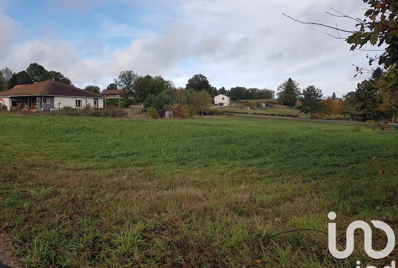  Vente Terrain à bâtir - 1 800m² à Combrailles (63380) 