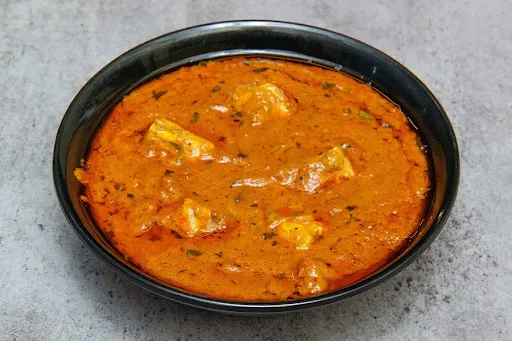 Dhabe Wala Paneer Butter Masala