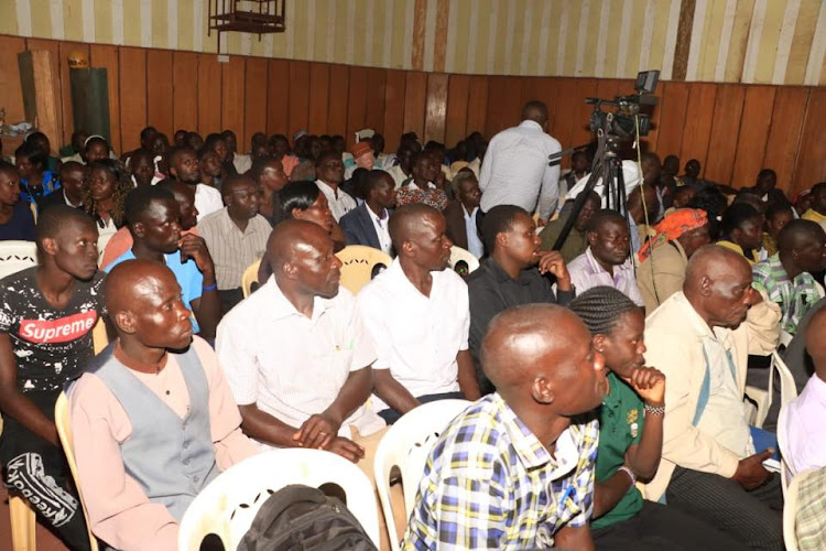 Webuye residents on Tuesday during a public forum to discuss the setting up of the 250 million dairy plant