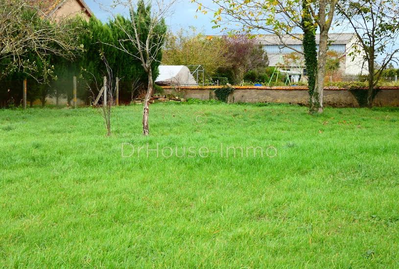  Vente Terrain agricole - 808m² à Coust (18210) 