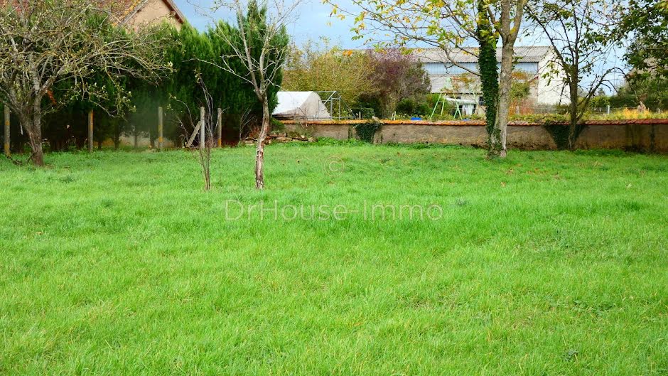 Vente terrain  808 m² à Coust (18210), 17 400 €