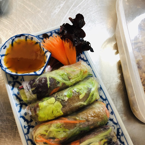 Fresh Rice Paper Rolls